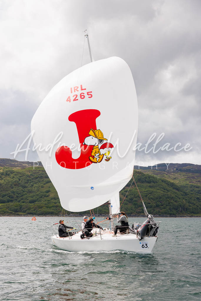 Snoopy's J